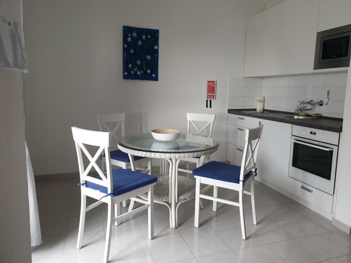 Apartman A7 นยีวีเซ ภายนอก รูปภาพ
